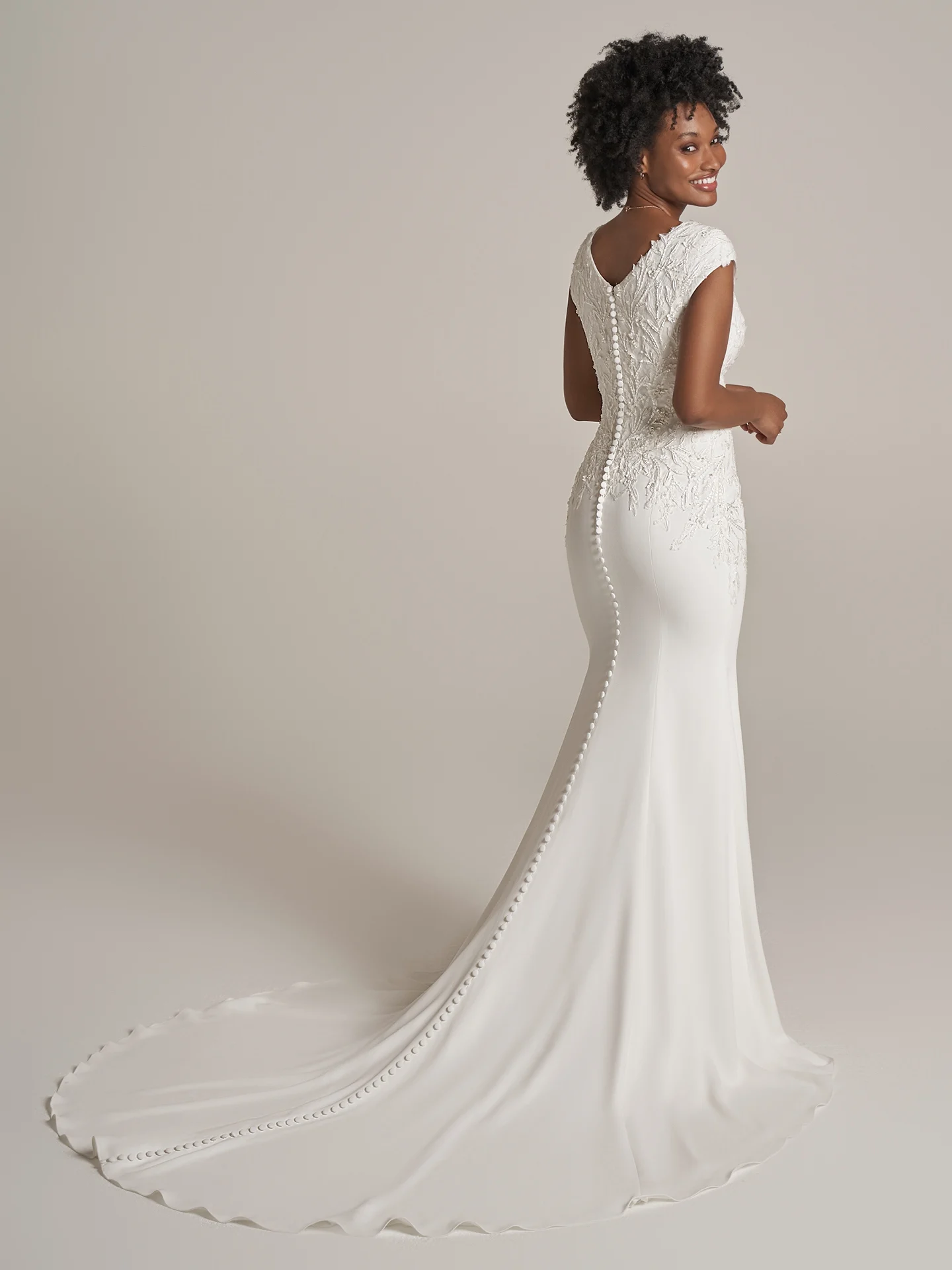 Rebecca-Ingram-Alda-Leigh-Fit-and-Flare-Wedding-Dress-21RN752B01-Alt1-IV